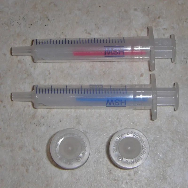 3CC kleurgecodeerde spuiten met 20mm zelf afdichten Inserts