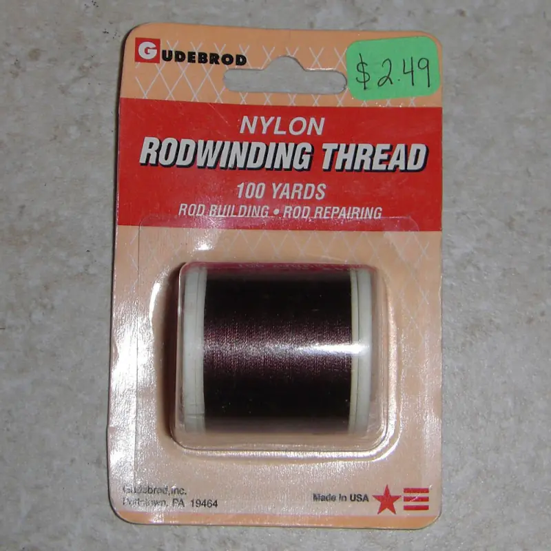FishHawk nailon Thread (ColorLok) lanka (100 jaardin puolat)