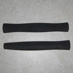 Musta EVA lentää kahvat