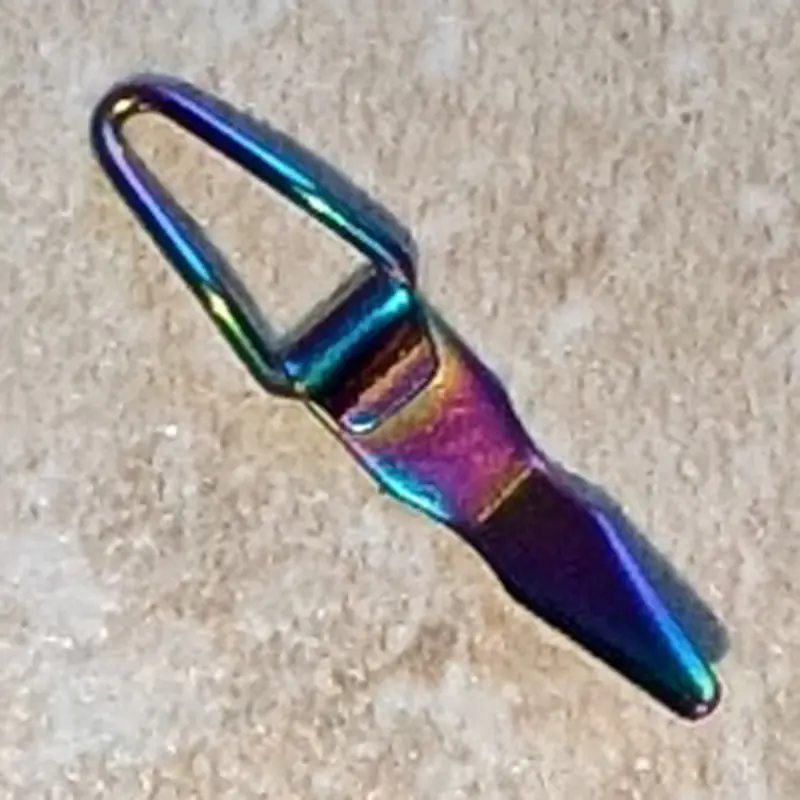 Chameleon Folding Hook Keeper