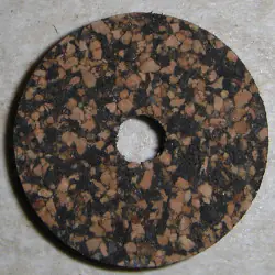 Schwarz dunkel gefleckten gummierte Cork Ringe 1/4" mit 1/4" Mittelloch