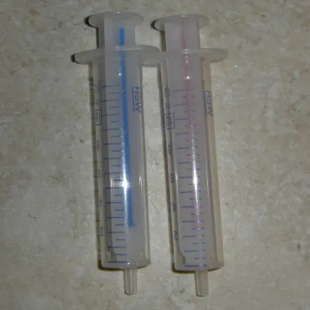 12 mL màu mã hoá ống tiêm để đo lường kết thúc